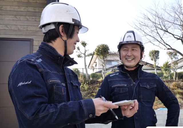 【株式会社リバース】